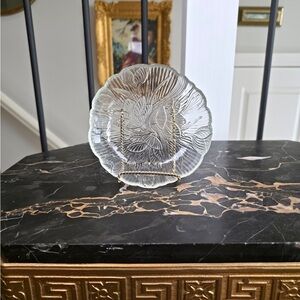 Vintage Arcoroc France Fleur Pattern Textured Glass Flower Dessert Berry Bowl 5"